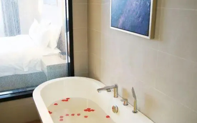 Lifeng Hotel
