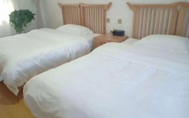 Cat Whisper Inn（Dali Old Town South Gate Branch）