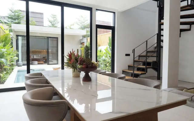 Aquamarine Villa 8A