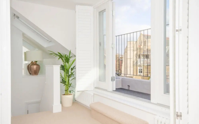 2 Bedroom Flat Near Hampstead Heath