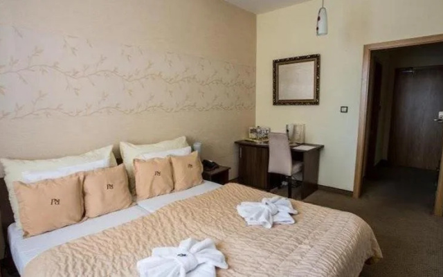 Hotel Rokoko