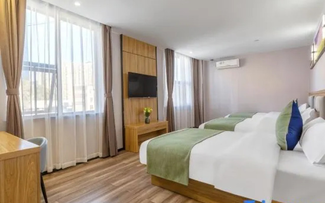 Kunming Churun Preferred Hotel (Kunyi Affiliated Second Hospital)