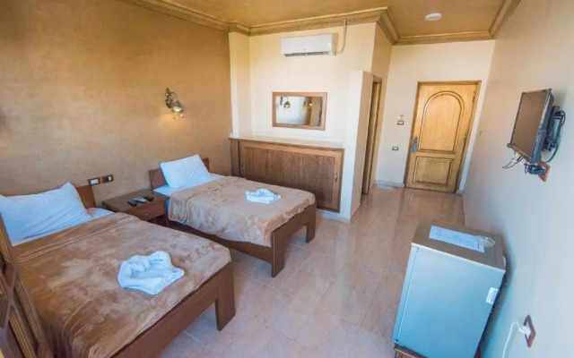 Dahab Holiday Hotel