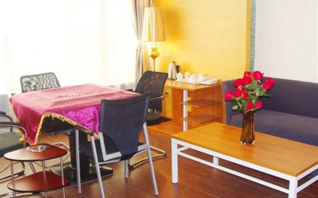 Xinghui Holiday Hotel