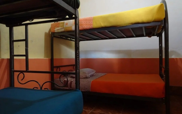Aymarak View Hostel