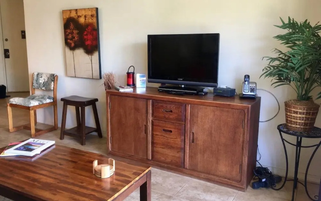 Kauhale Makai 430 - One Bedroom Condo
