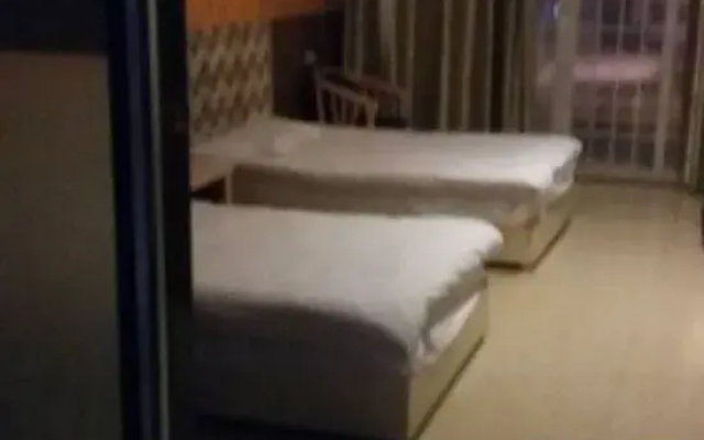 520 Theme Hotel