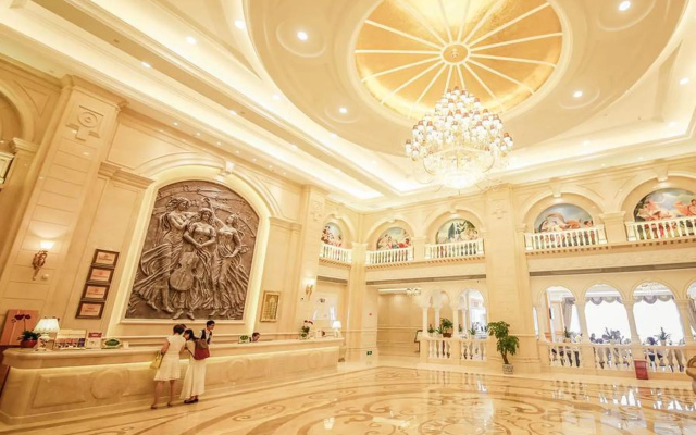 Vienna International Hotel Wuhan Jiedaokou Branch