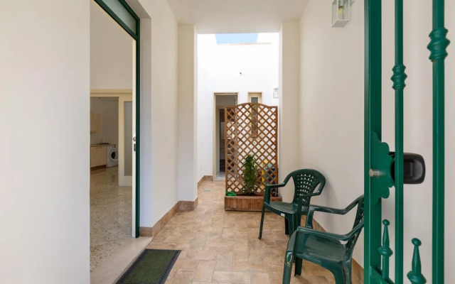 3281 House Zia Fiume by Barbarhouse