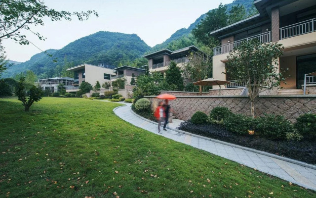 Jiuxi Cloud Valley Hotel