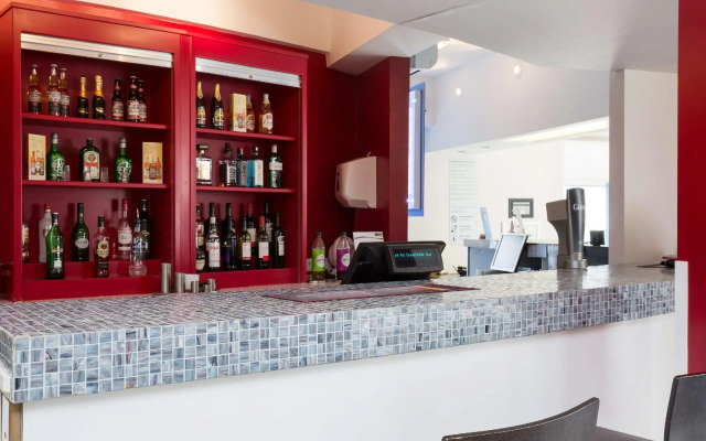 Travelodge Dundee Strathmore Avenue