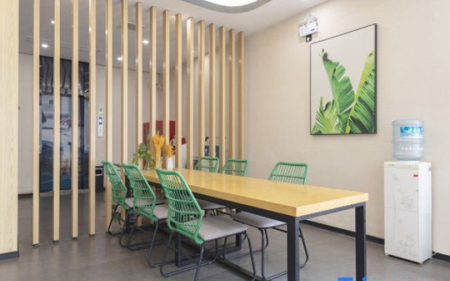 Shankee Tea Style Hotel (Yingcheng Central Plaza)