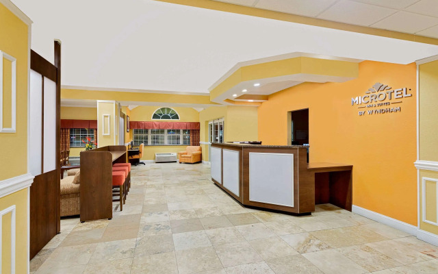 Microtel Inn & Suites by Wyndham Princeton