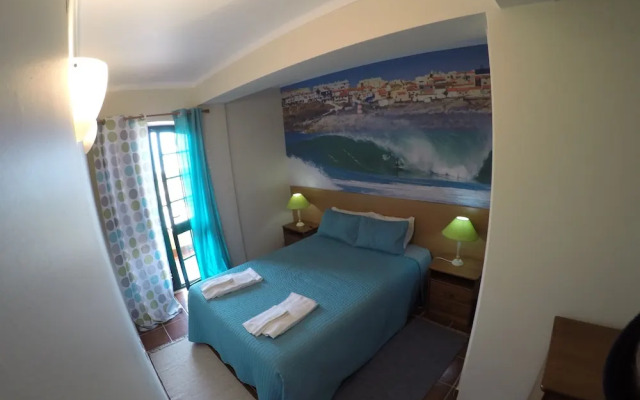 Supertubos Beach Hostel
