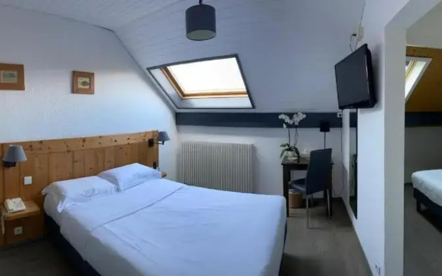Logis Hotel Restaurant Annecy Nord / Argonay