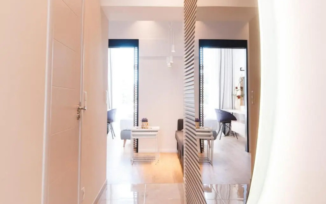 Zeus Design Apartments Unique #36