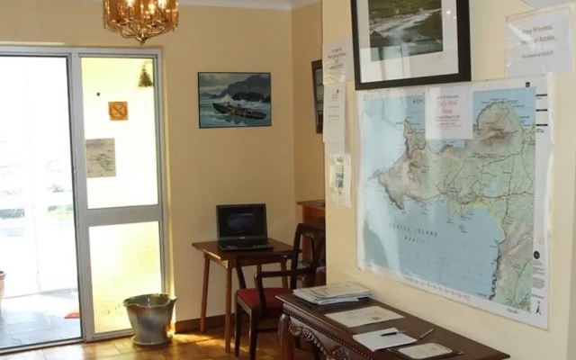 West Coast House B&B