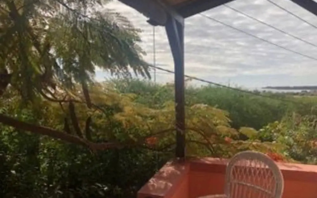 Ocean View Guesthouse in Tamarin, Pool, Sunset
