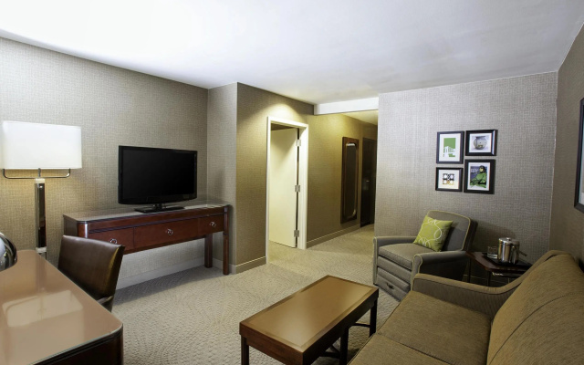 Sheraton Pittsburgh Airport Hotel