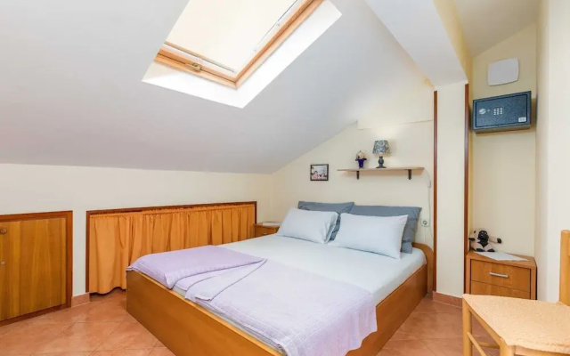 Apartment in Fazana Near the Beach