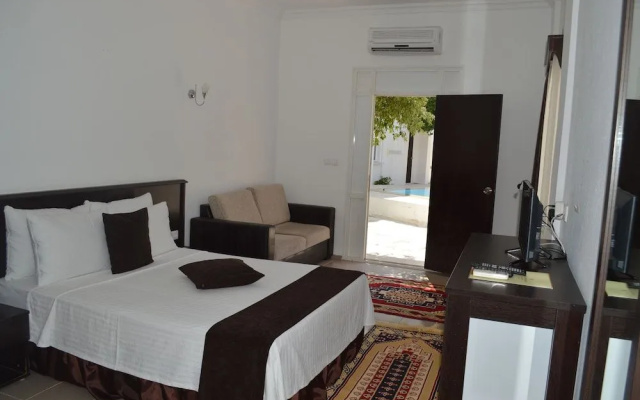 Bitez Sunset Hotel