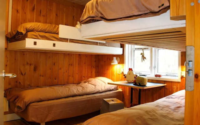 6 Person Holiday Home in Vaeggerlose