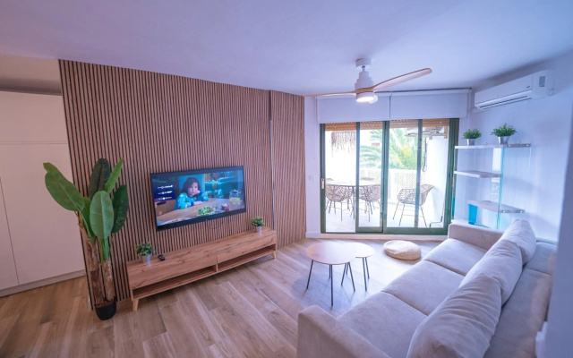 Apartamento Zahara con vistas espectaculares frente al mar