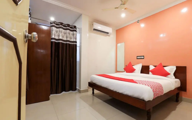OYO 15753 Vishnu Priya Residency