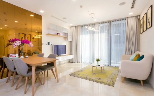 Vinhomes Golden River P'House
