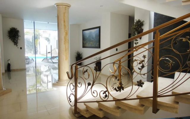 Hotel Boutique J.pol