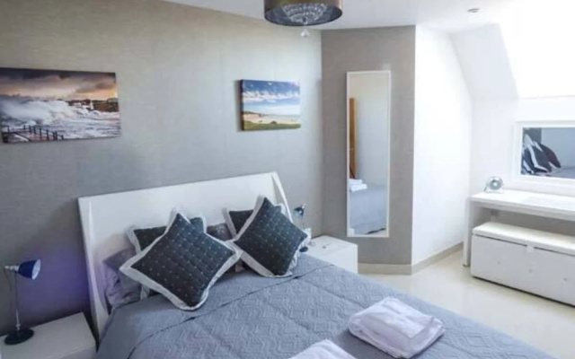 Flat 8 Hazelhurst