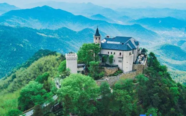 Mogan Mountain Wangxuan Tower Light Luxury Mountain Residence