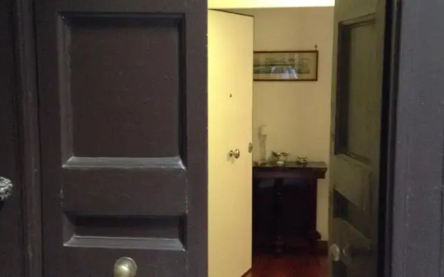 Mini-Flat AllAugusteo Napoli centro Chiaia