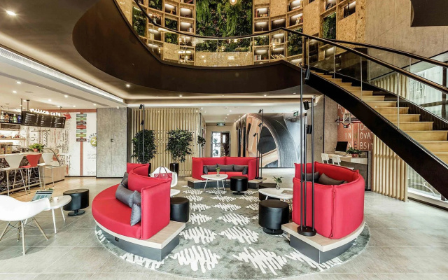 ibis Zhengzhou Longhai Road