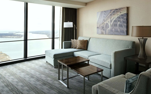 Detroit Marriott at the Renaissance Center