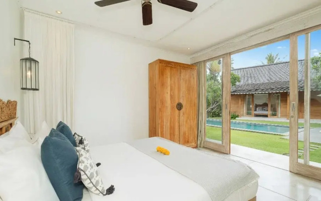 Alea Estate by Villa Finder