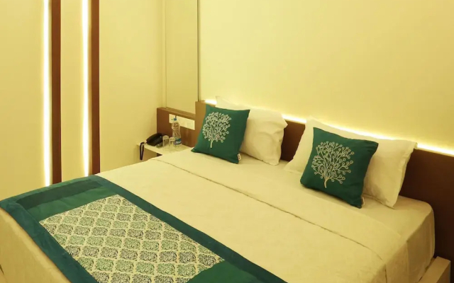George's The Royal Suite Residency