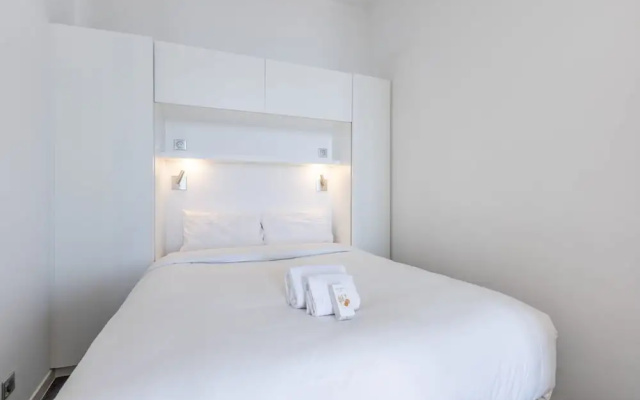 2 Chambres-balcon-vue Mer-felix Faure A2b231