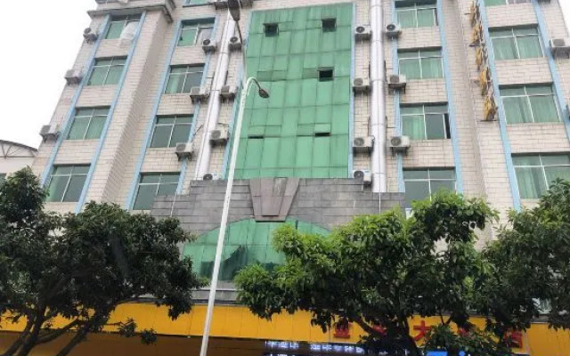 Maguan Jinzhong Hotel