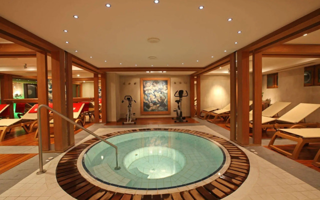 Hotel La Savoyarde