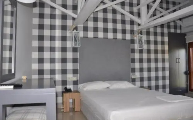 Ariadnes Holiday Accommodation
