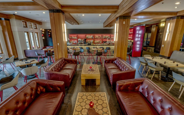 Nita Lake Lodge