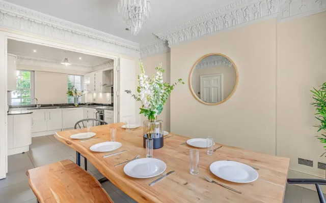 Elegant 5bed House Next to Harrods Knightsbridge