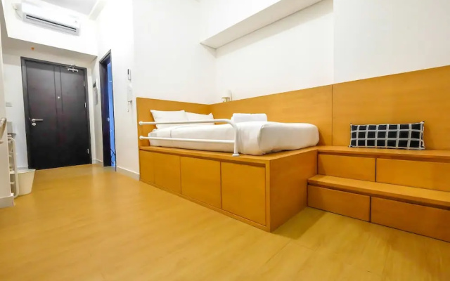 Modern Minimalist Studio Casa De Parco Apartment