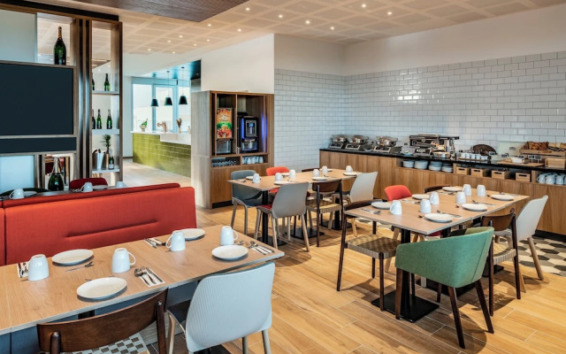 Holiday Inn Express & Suites REIMS - RIVES DE VESLE by IHG