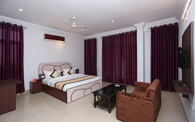 Raj Inn By OYO Rooms