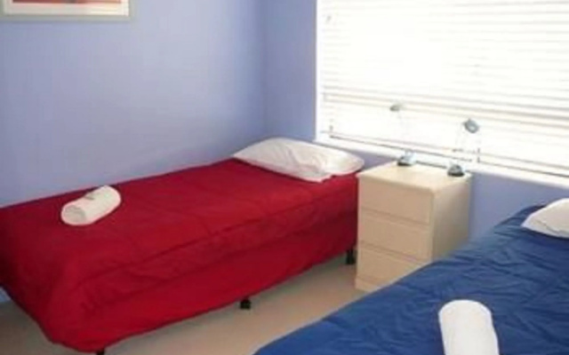 Bayviews & Harbourview Holiday Apartments