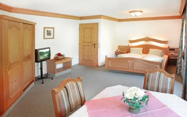 Hotel Alpenhof