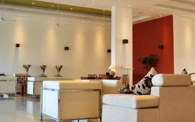 Ramada Resort