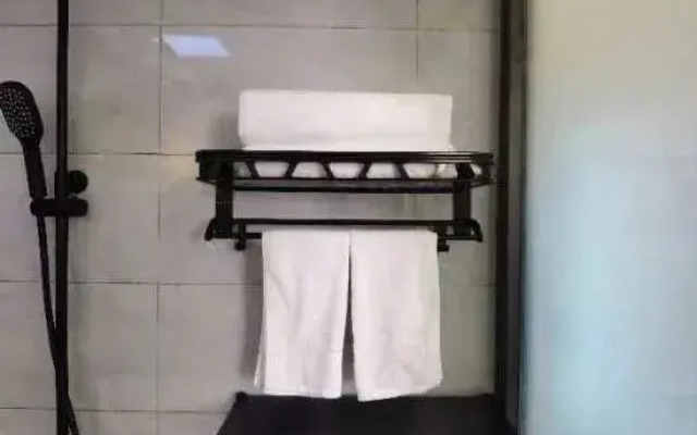 Lan Kou Hotel